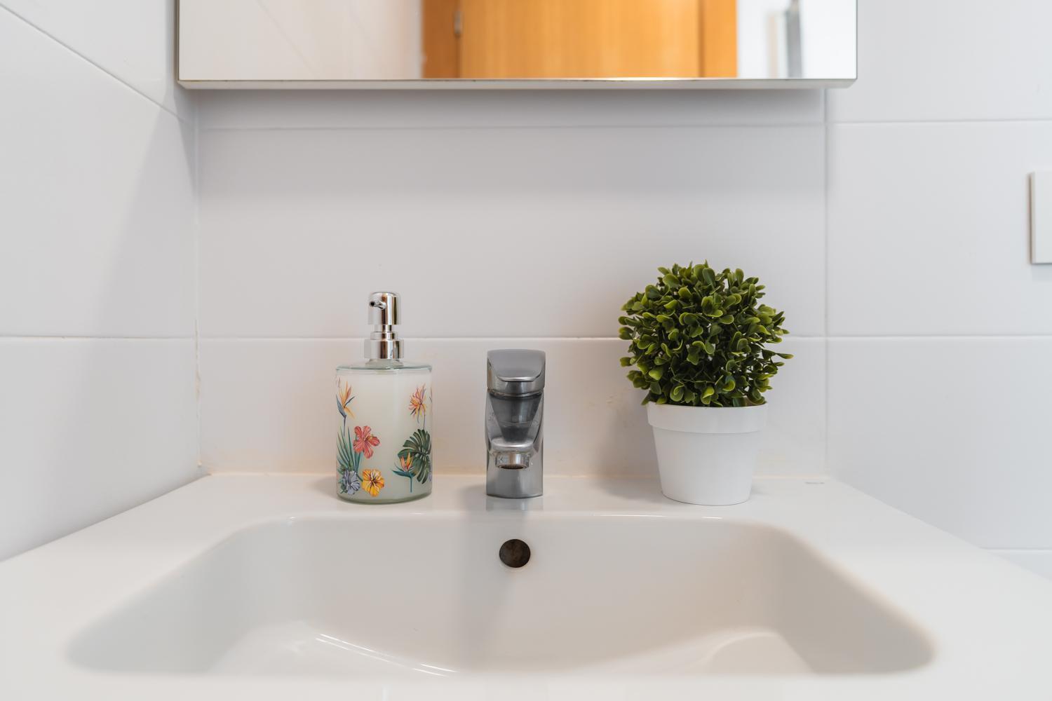 Tuguest Bib Rambla Aparments Apartment